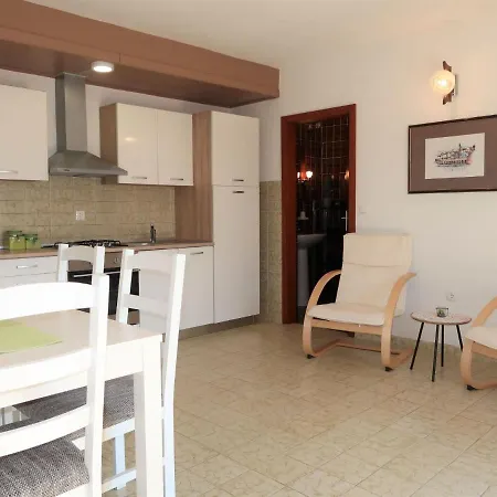 Appartement Katarina - Rac172 By Interhome *